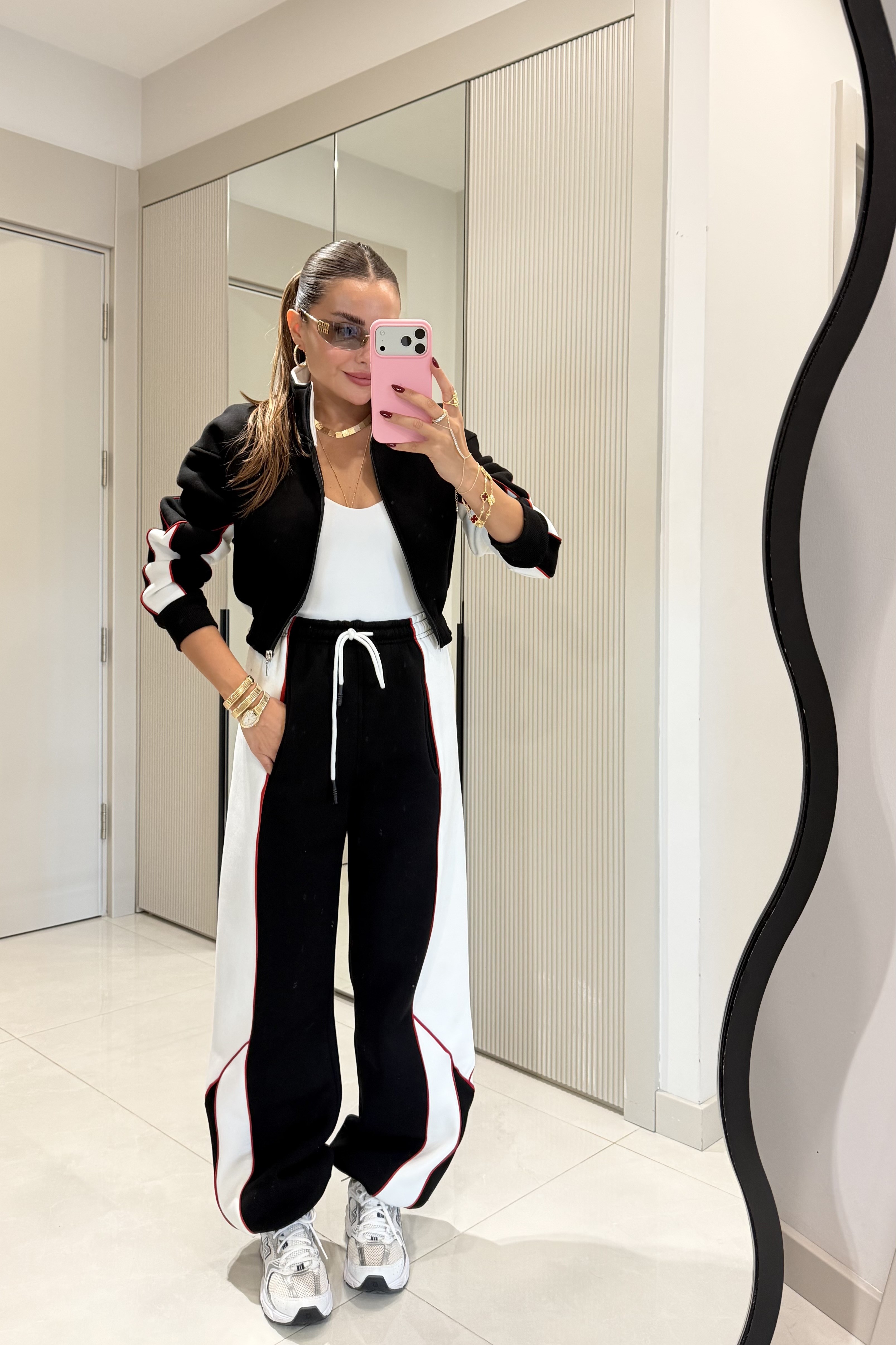 Anabelle Contrast Stripe Fleece Tracksuit Set