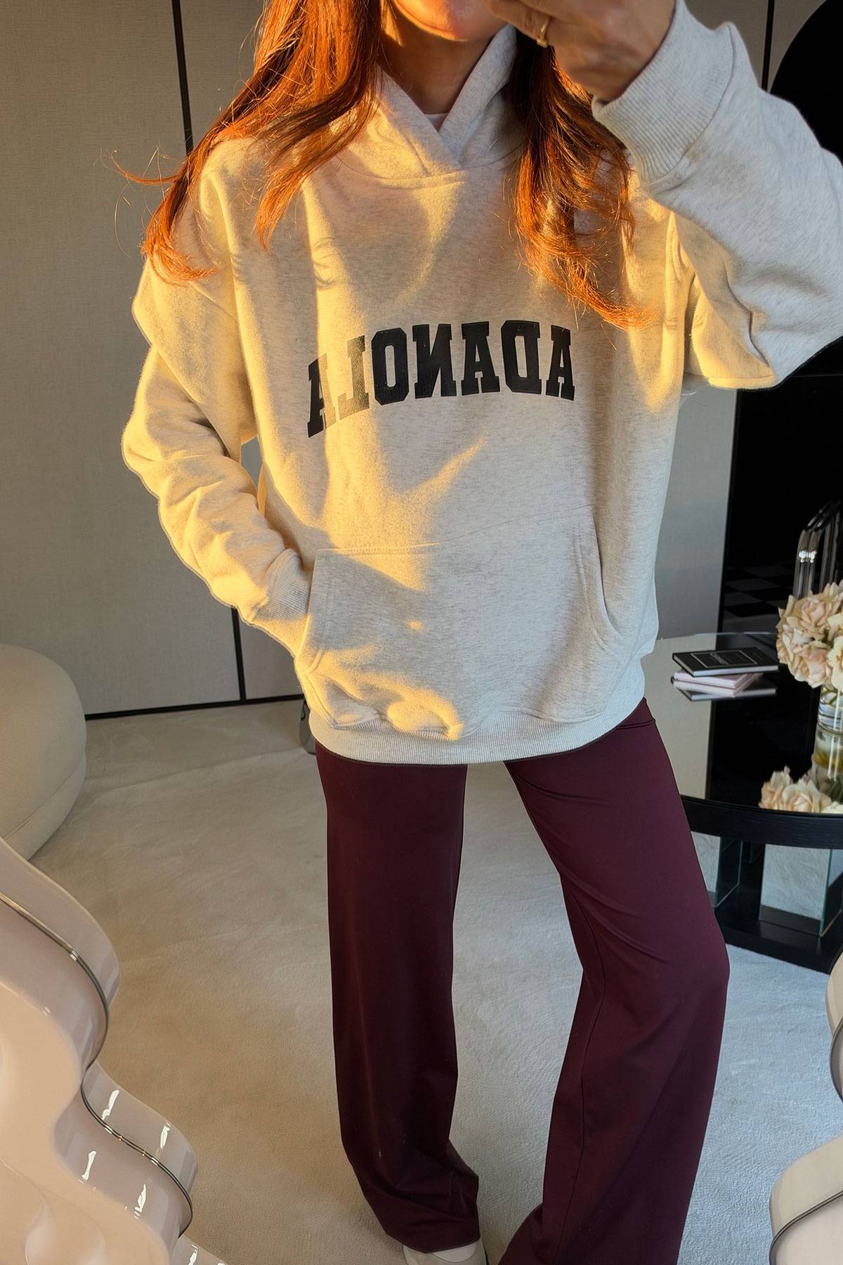 Hooded Oversized Sweat — photograph 2