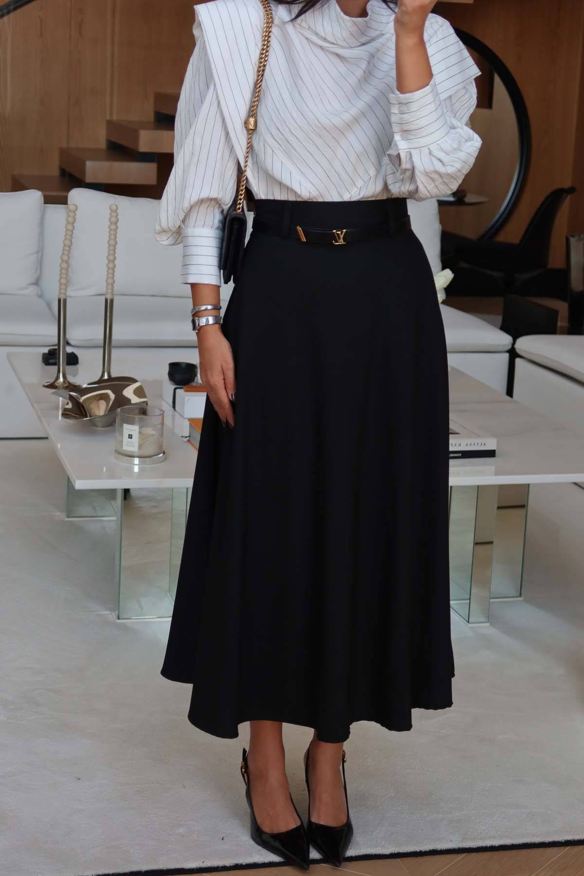 Suede Belted Maxi Basic Skirt — photograph 2
