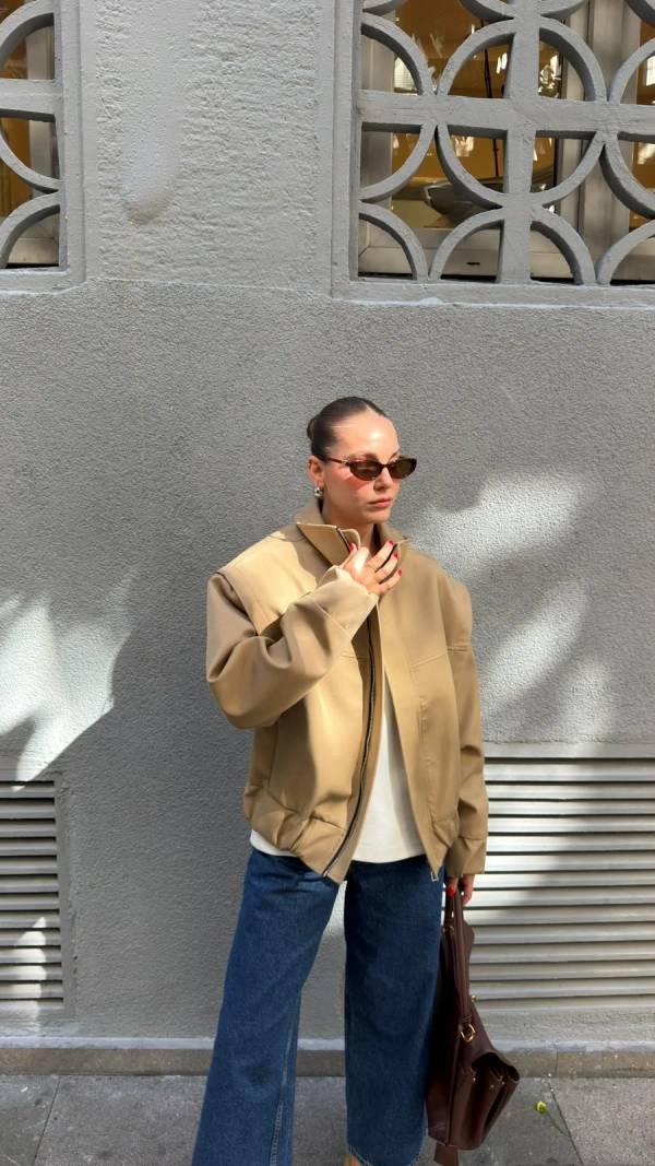 Shoulder Pad Elastic Hem Design Jacket