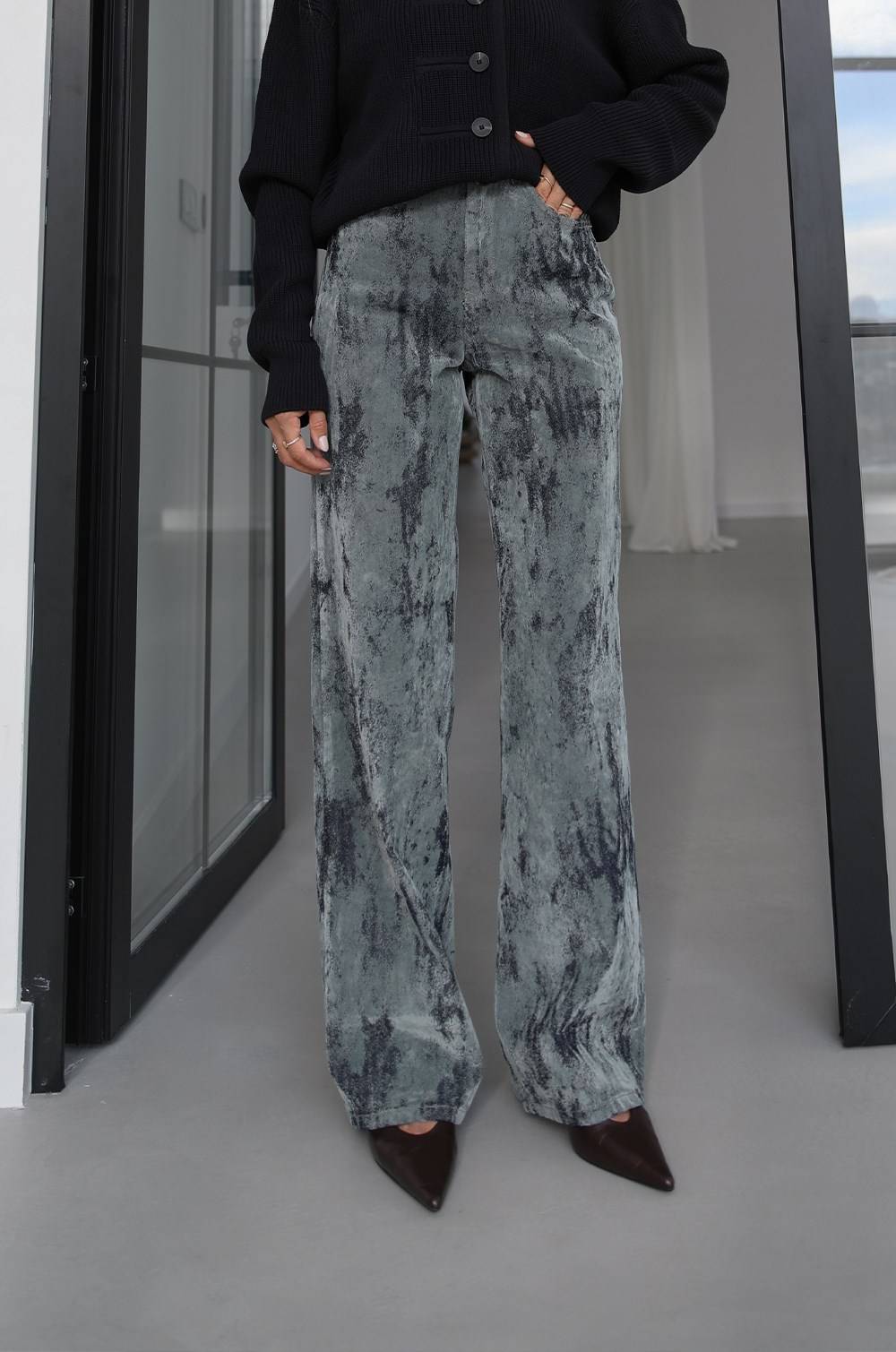 Foil Print Velvet Jeans — photograph 2