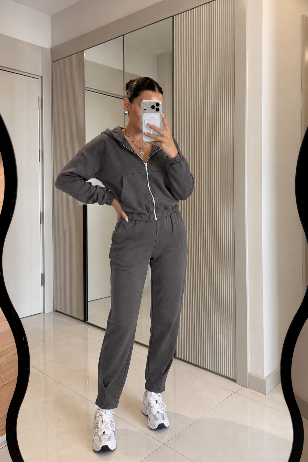 Keitha Modal Sports Set — photograph 1