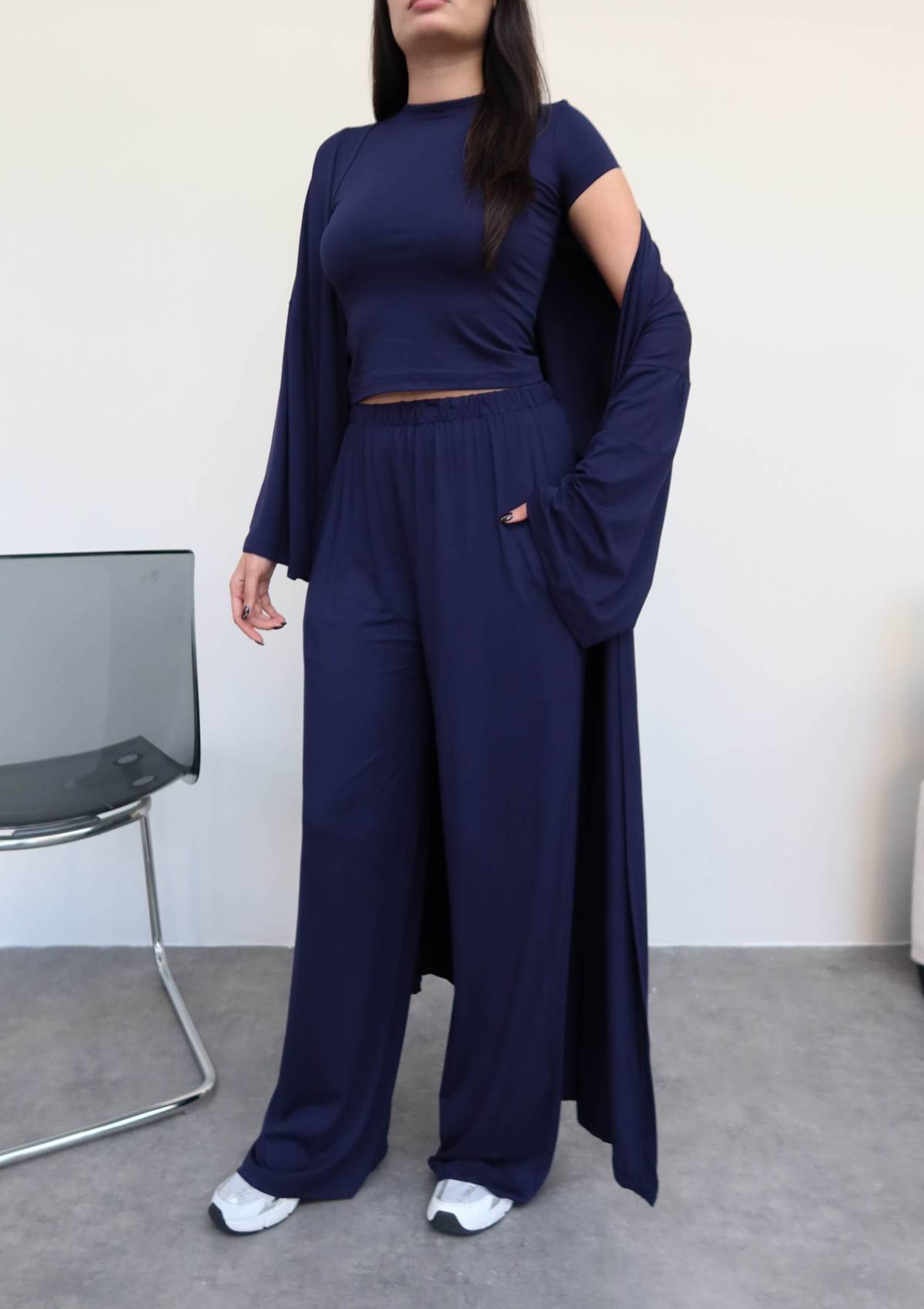 Long Cardigan Relaxed Three Piece Set — photograph 3