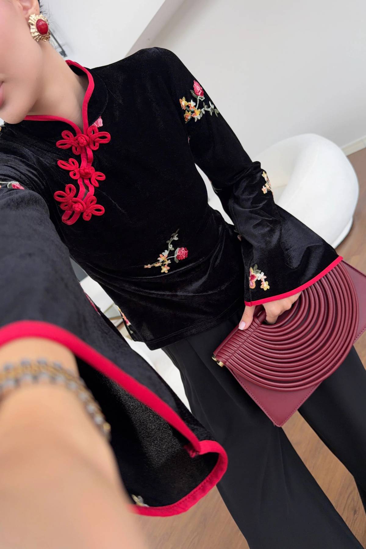Flared Sleeve Embroidered Velvet Blouse — photograph 4