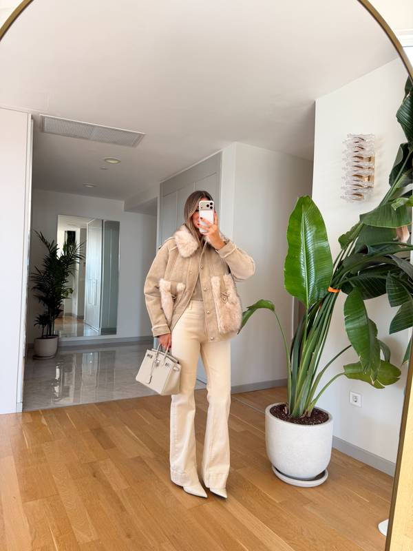 Decorative Pocket Flare Jeans