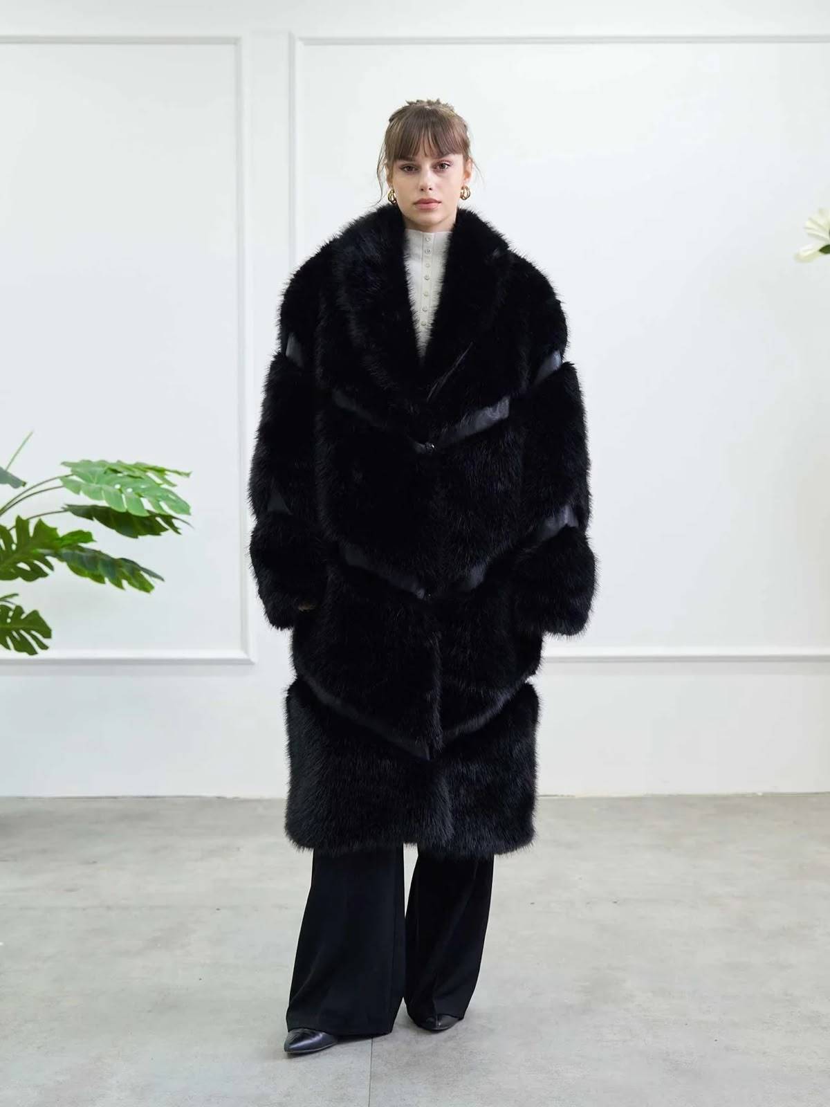 Long Leather Trim Fur Coat — photograph 1