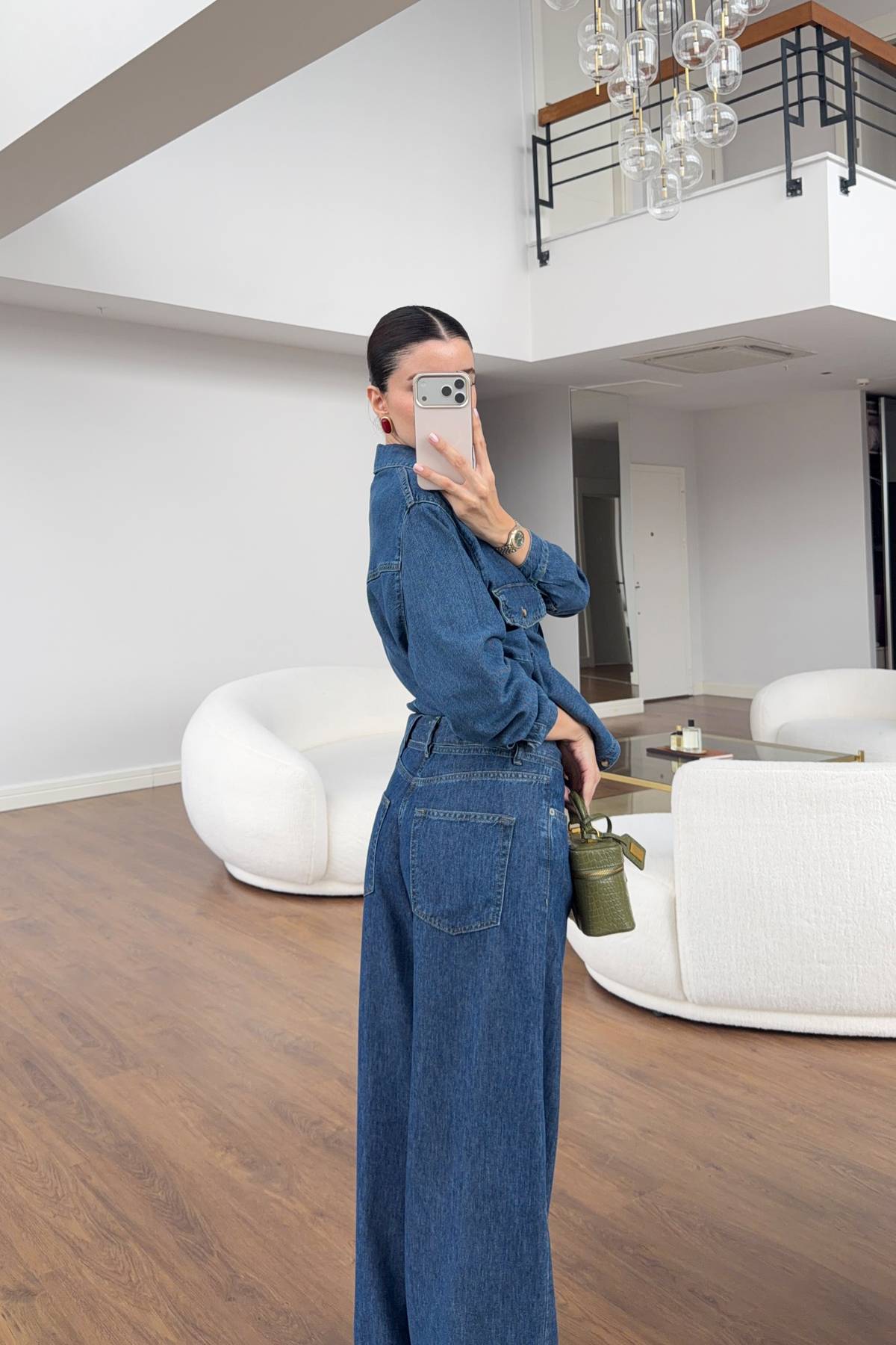 Denim Trousers — photograph 3