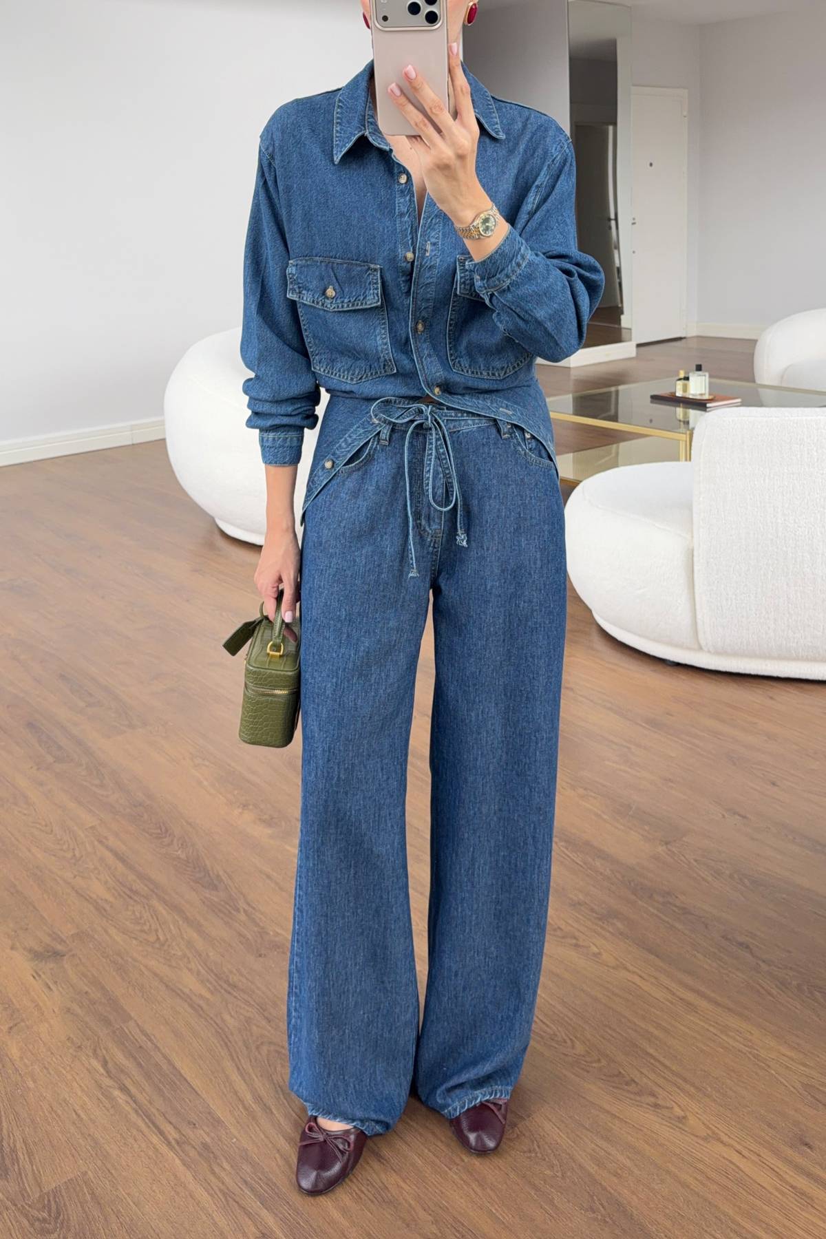 Denim Trousers — photograph 4
