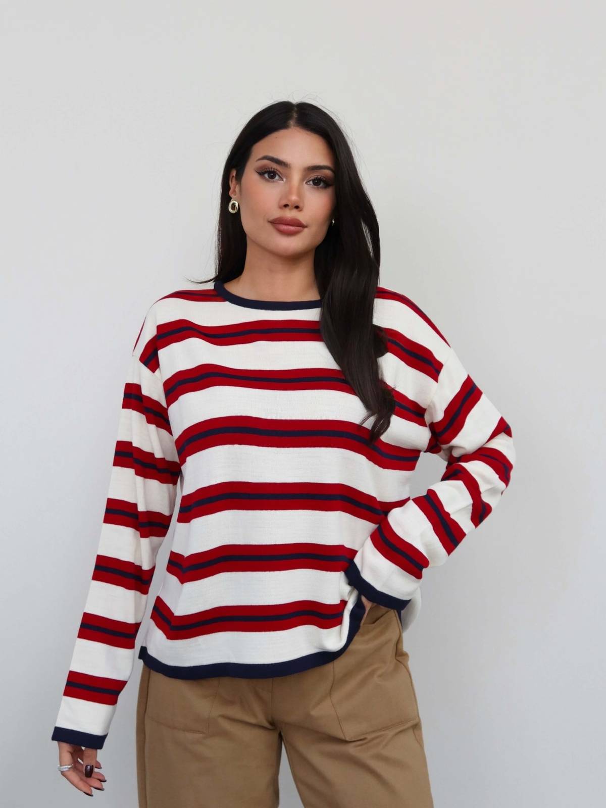 Crew Neck Oversized Knit Blouse