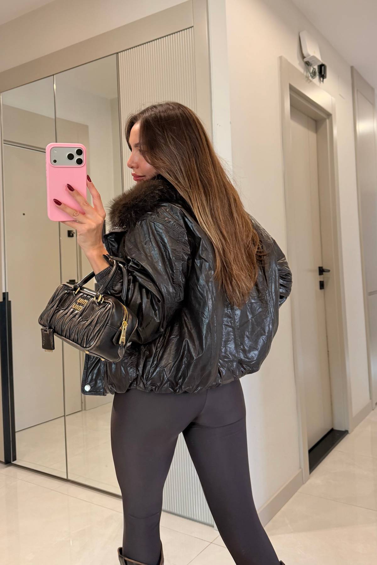 Sorena Brown Shiny Leather Ithal Jacket — photograph 5