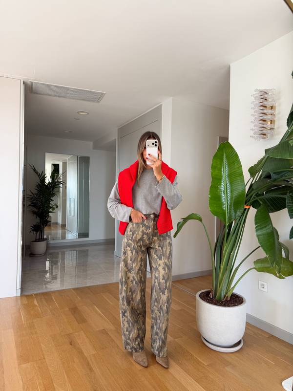 Camouflage Print Baggy Trousers