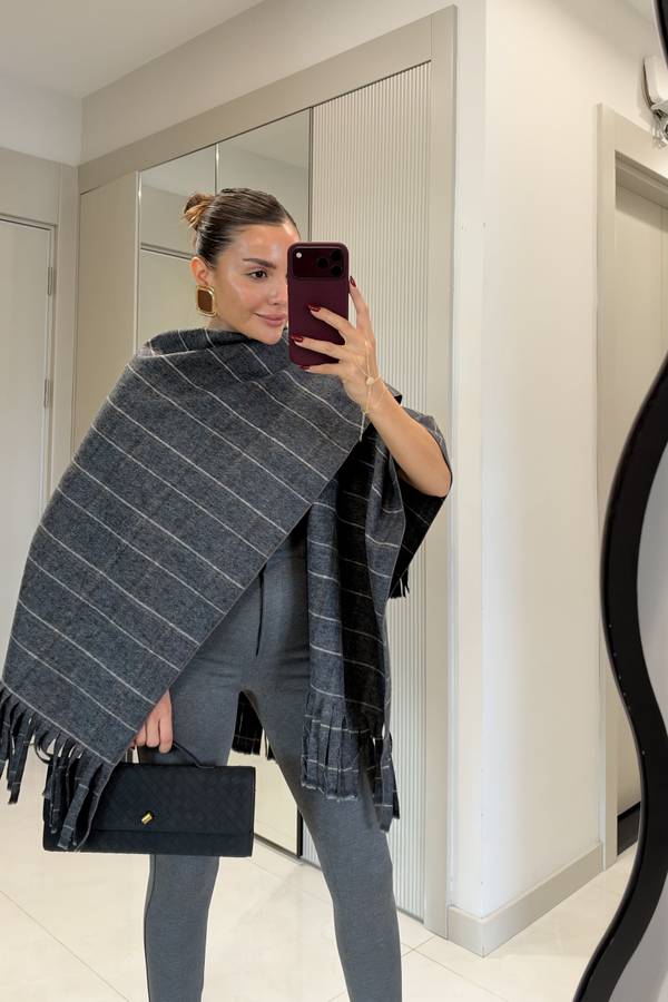Liora Plaid Tassel Poncho