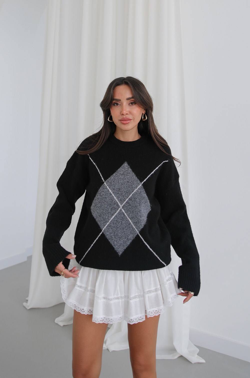 Elva Argyle Jumper — photograph 2