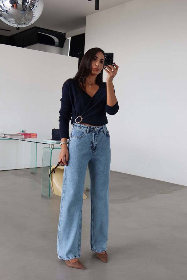 Washed Straight Fit Jeans