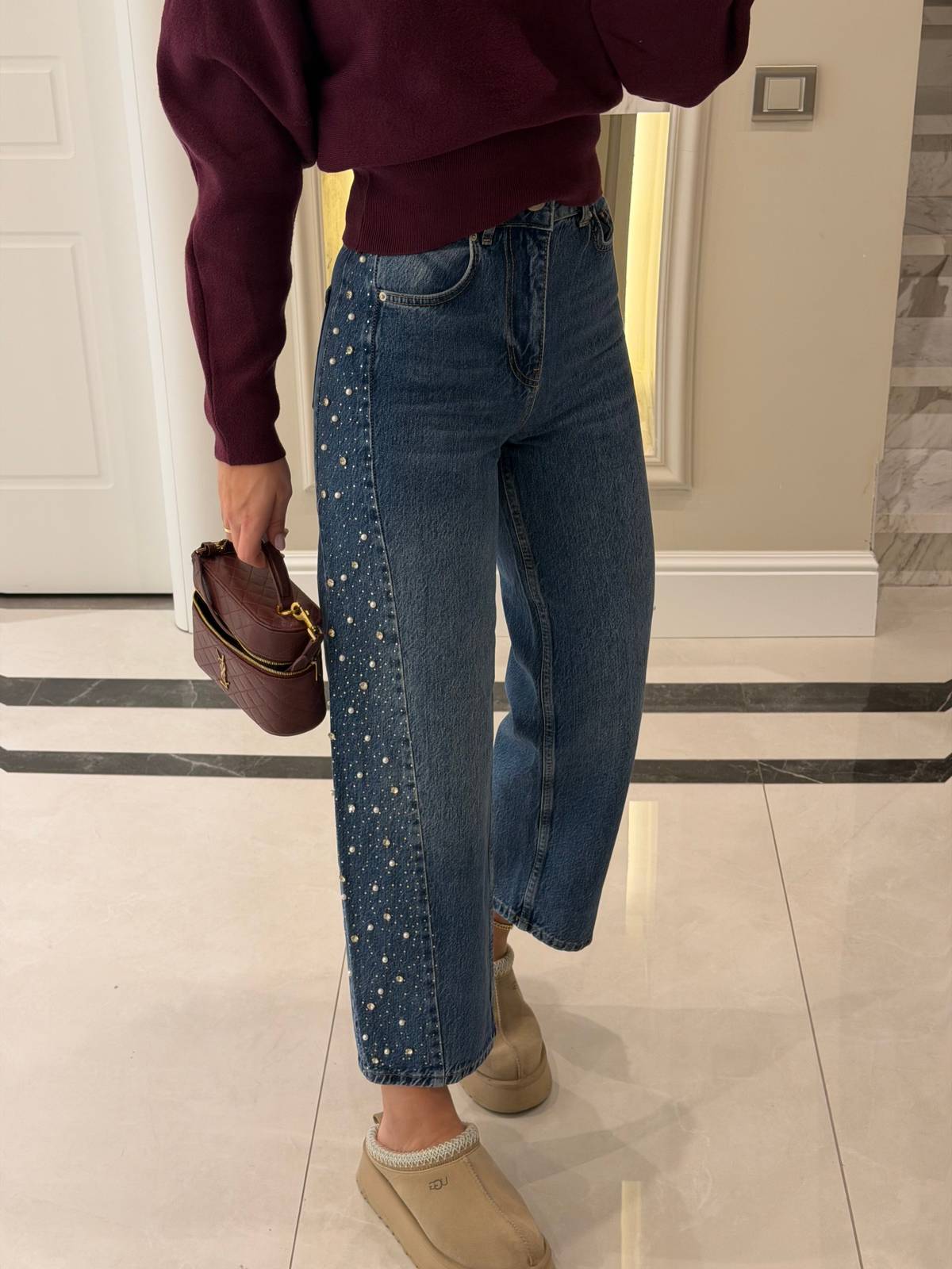 Side Rhinestone Denim Jeans