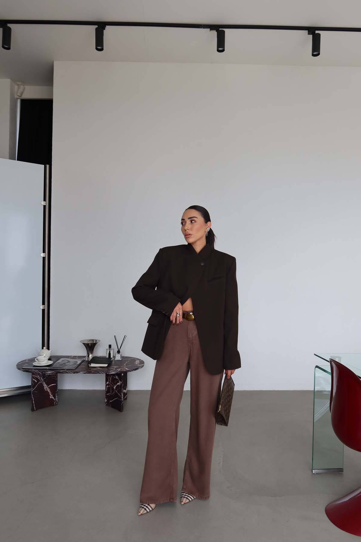 Single Button Asymmetric Cut Jacket — photograph 4