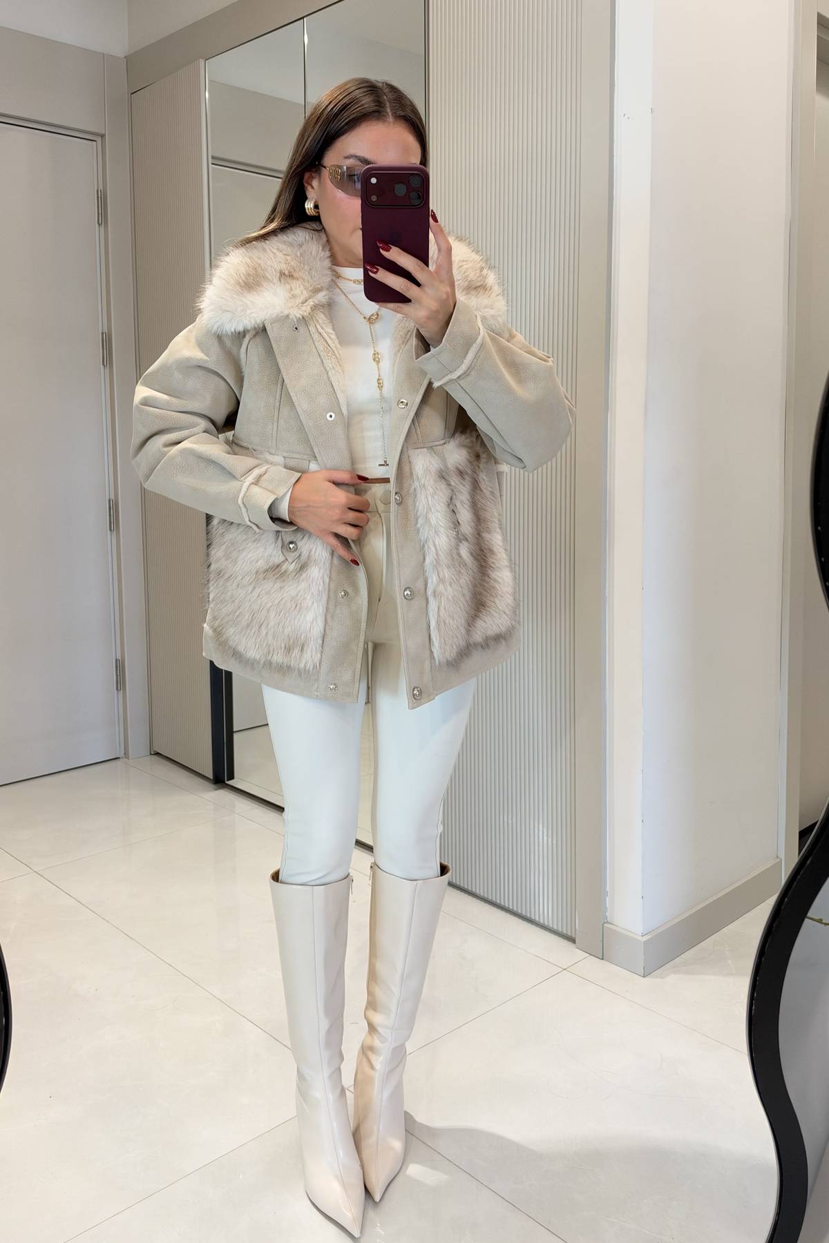 Braga Fur Detail Premium Luxury Coat — photograph 4