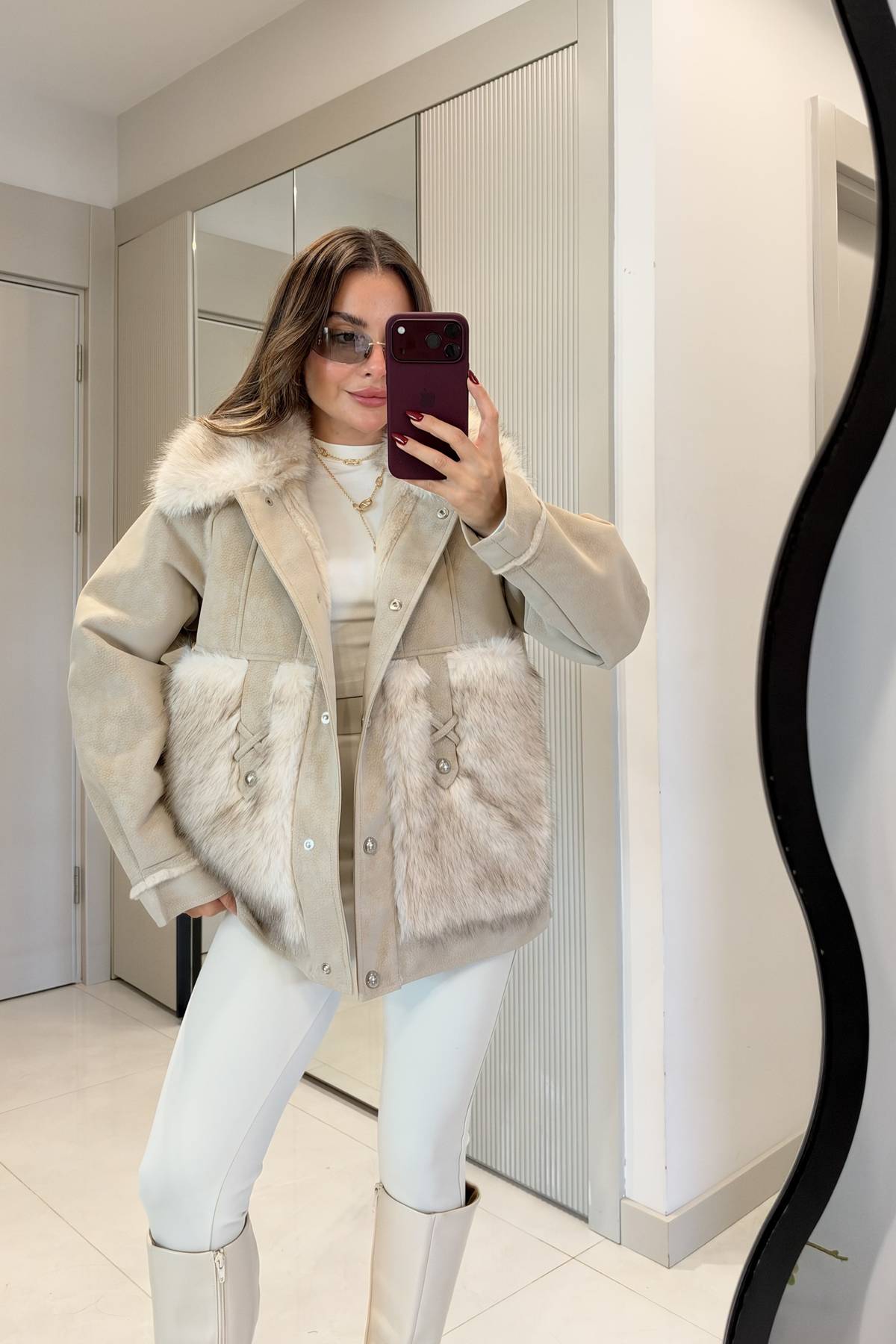 Braga Fur Detail Premium Luxury Coat — photograph 1