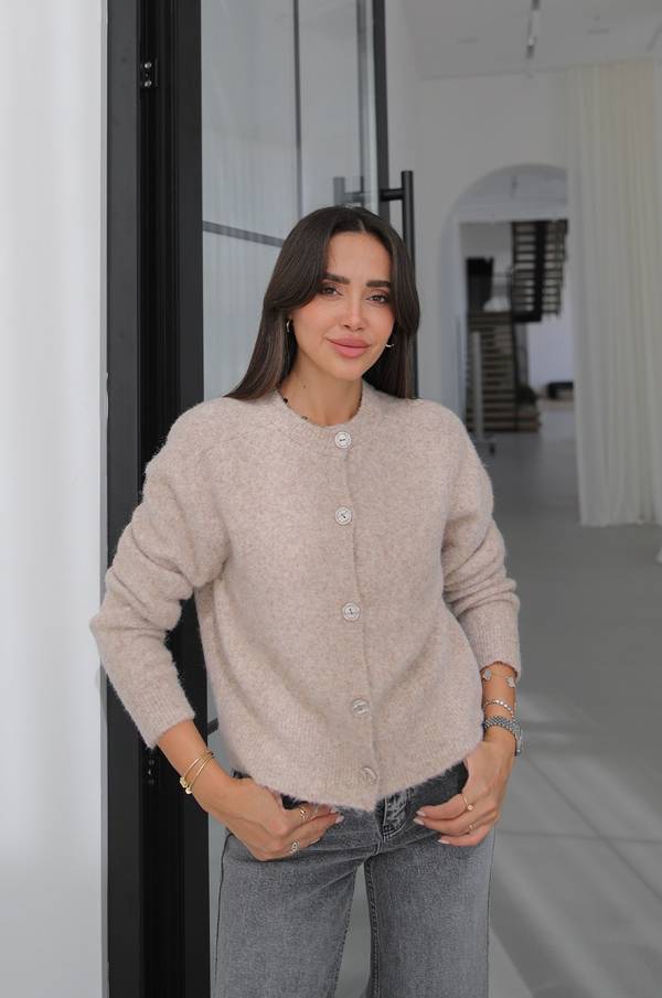Soft Textured Knit Cardigan