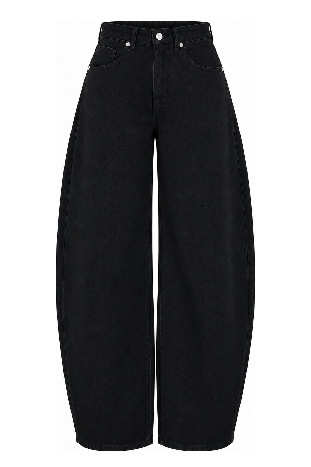 Balloon Cut Basic Trousers — photograph 2