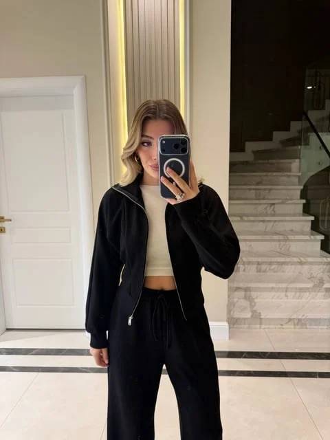 High Neck Zip Set — photograph 1