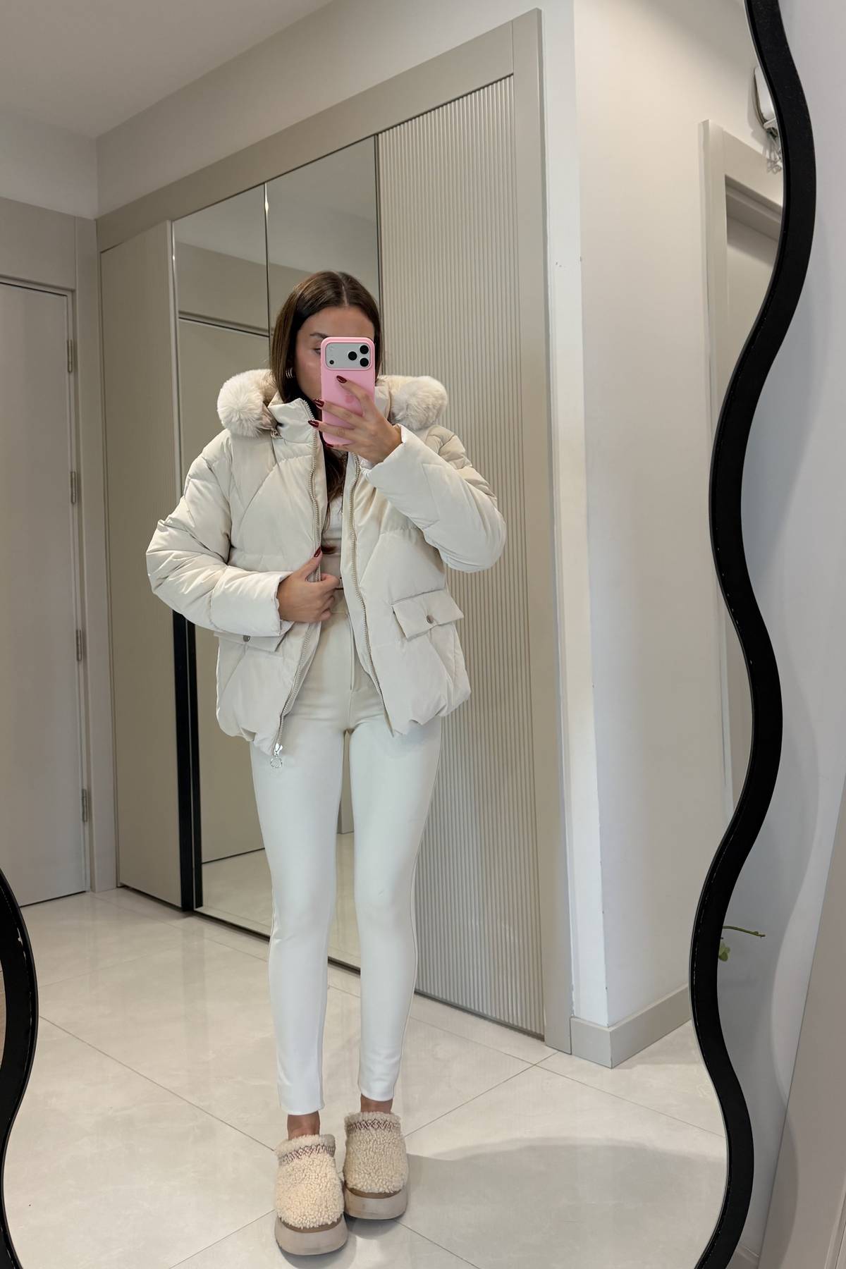 Angely Hooded Premium Puffer Coat — photograph 4