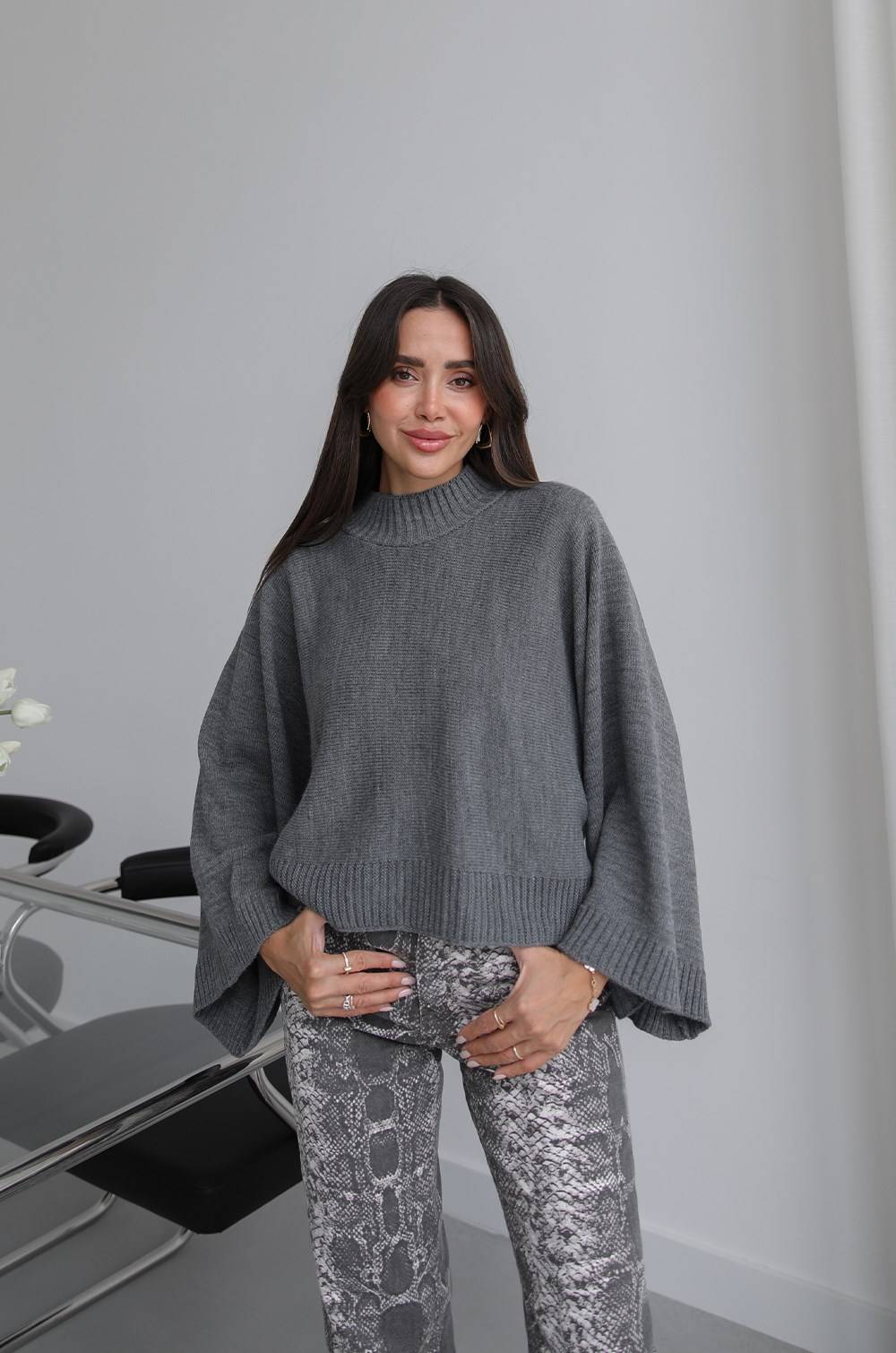 Arden Batwing Sleeve Ribbed Jumper — photograph 3