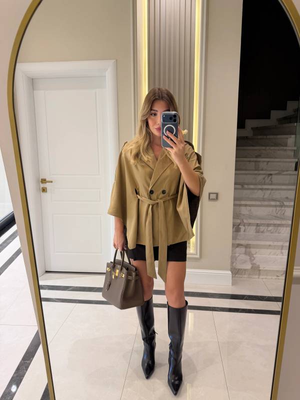 Yarasa Trench Coat