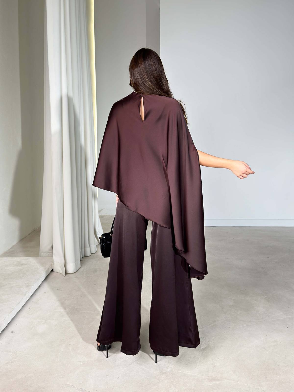 Asymmetric Blouse Satin Brown Carlo Two-Piece Set — photograph 3