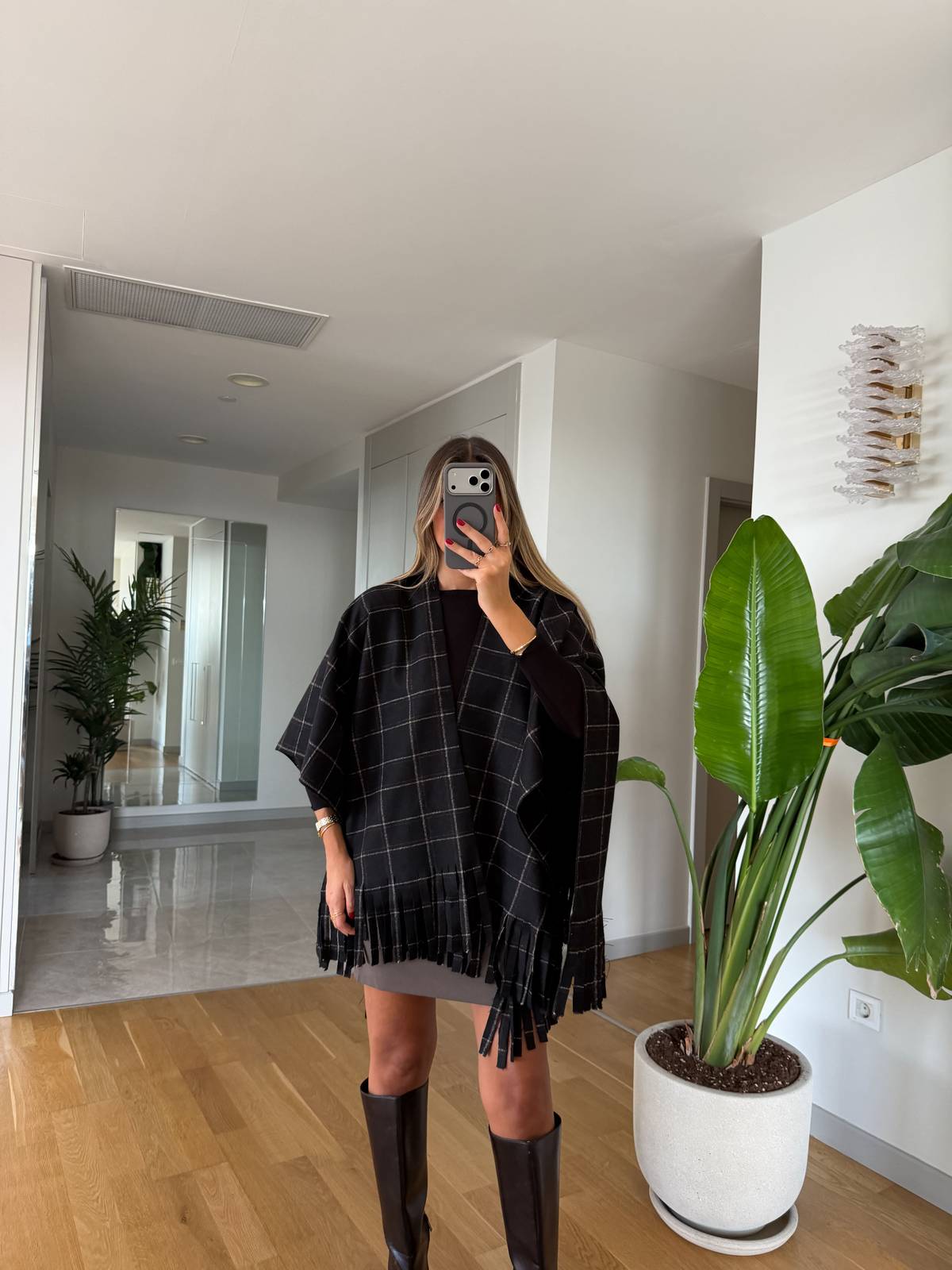 Checked Tasselled Poncho