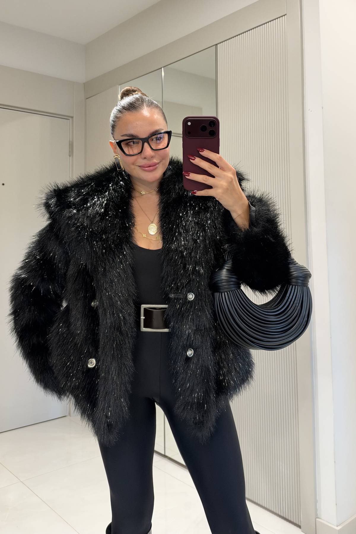Jamaika Wide Collar Glitter Fur Jacket — photograph 2
