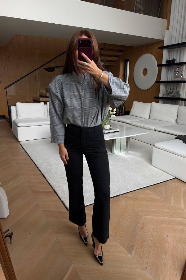 Decorative Pocket Flare Trousers