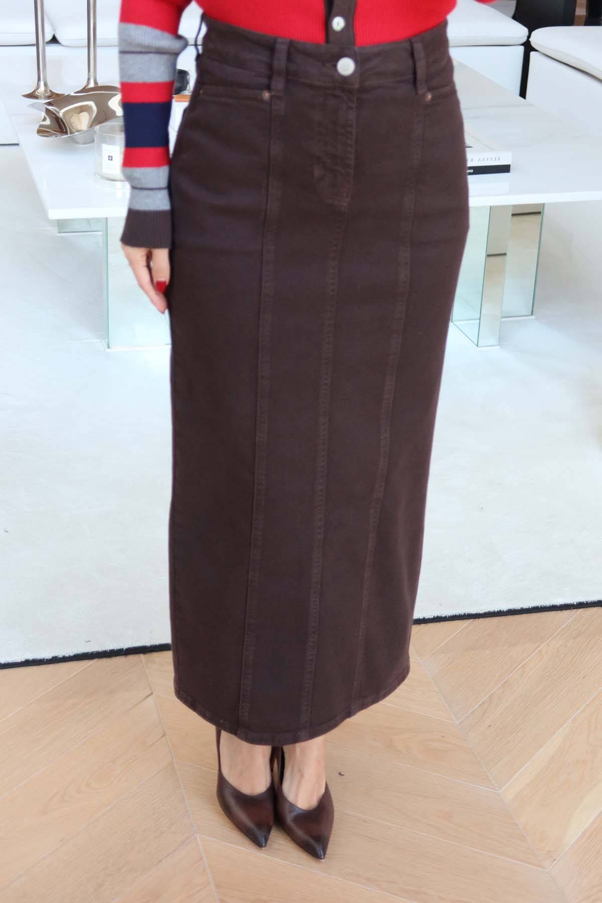 Back Split Denim Skirt — photograph 2