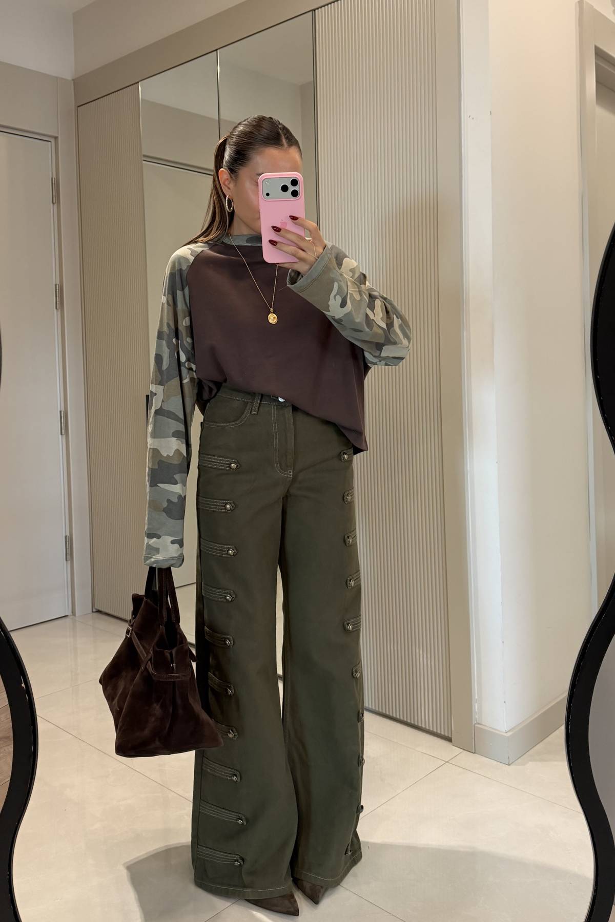 Monarch Camouflage Sleeve Oversized T Shirt — photograph 3
