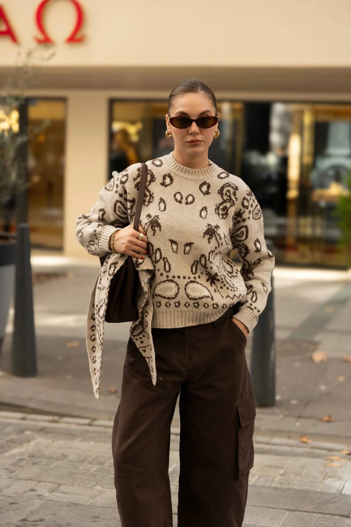 Teardrop Pattern Crew Neck Jumper