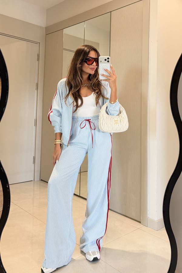 Larisa Blue Striped Twst Set