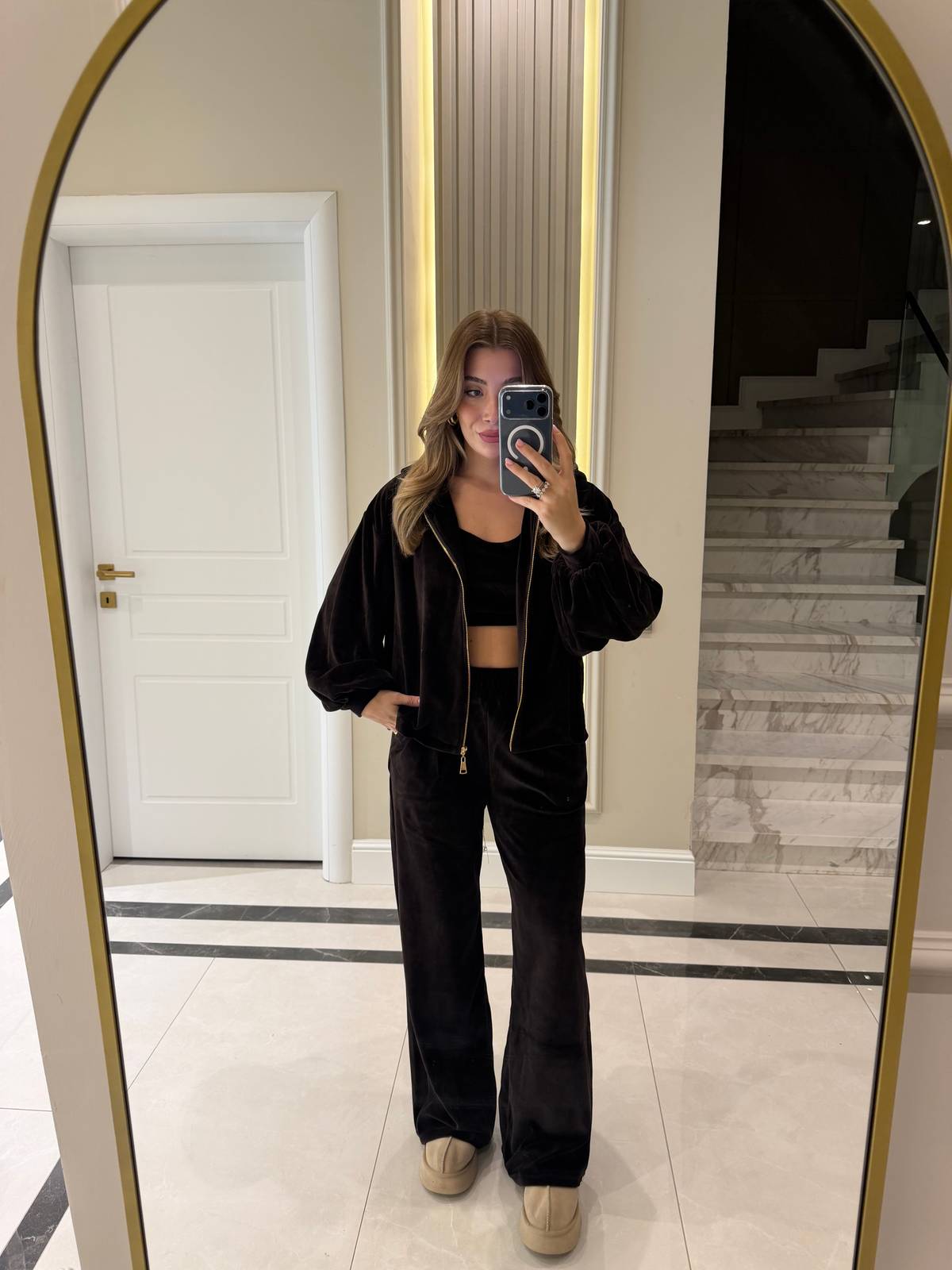 Three Piece Velvet Set — photograph 2