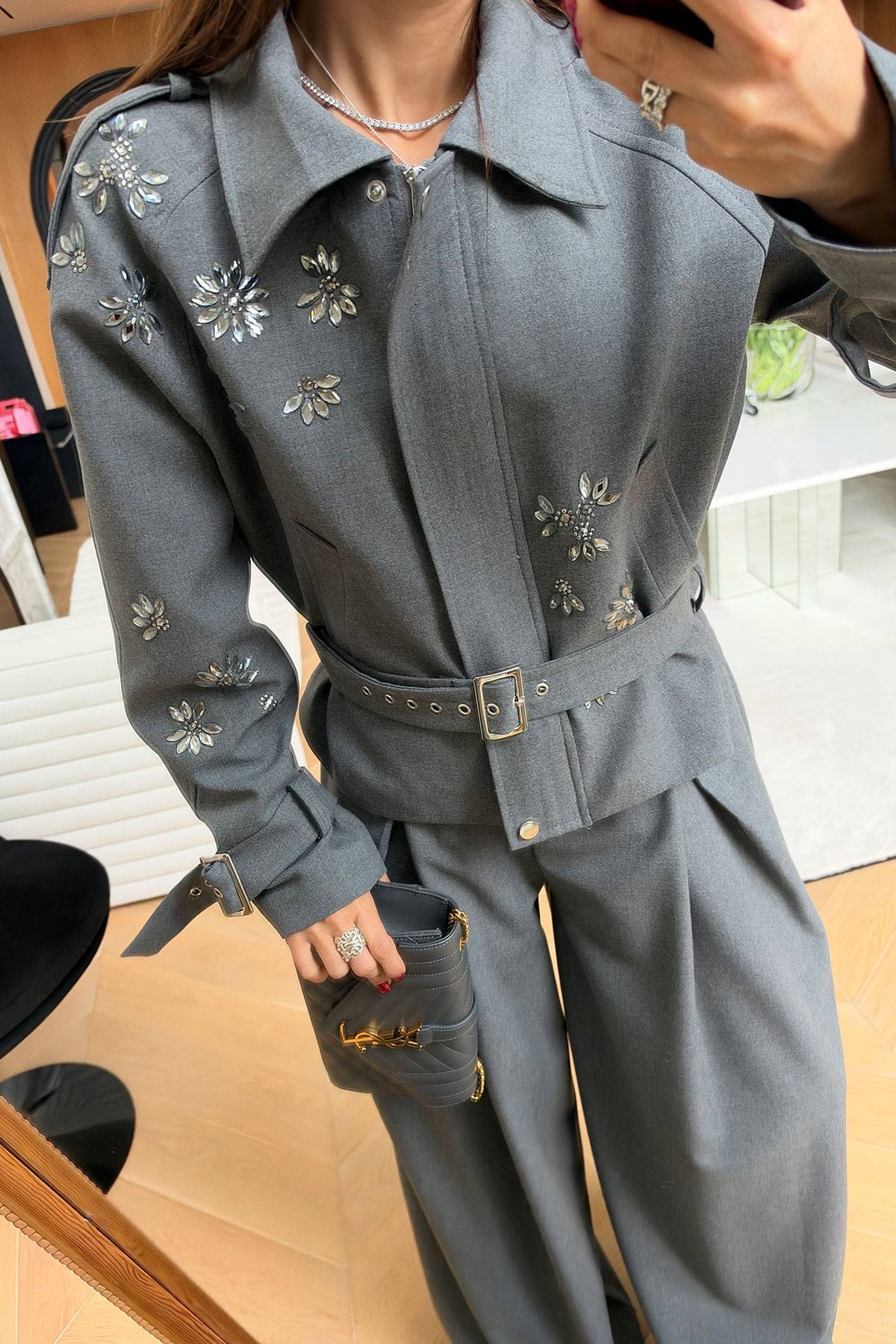 Embroidered Jacket And Trouser Set — photograph 4