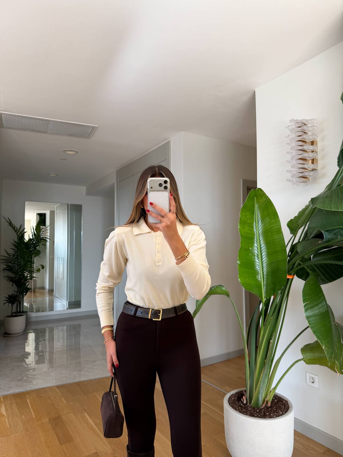 Davi Polo Neck Shoulder Padded Knit — photograph 1