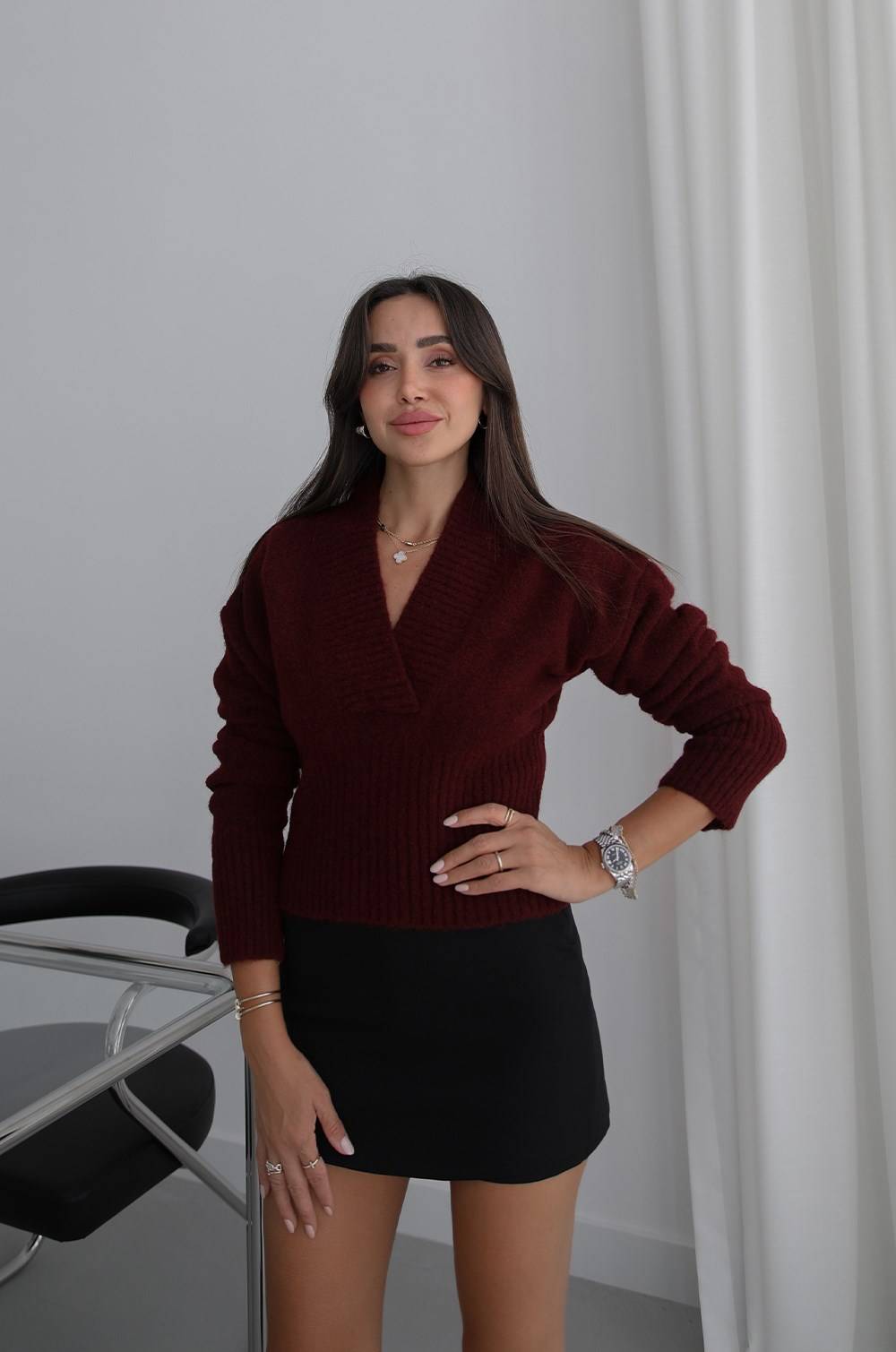 Burgundy V-Neck Ribana Ribbed Jumper — photograph 3