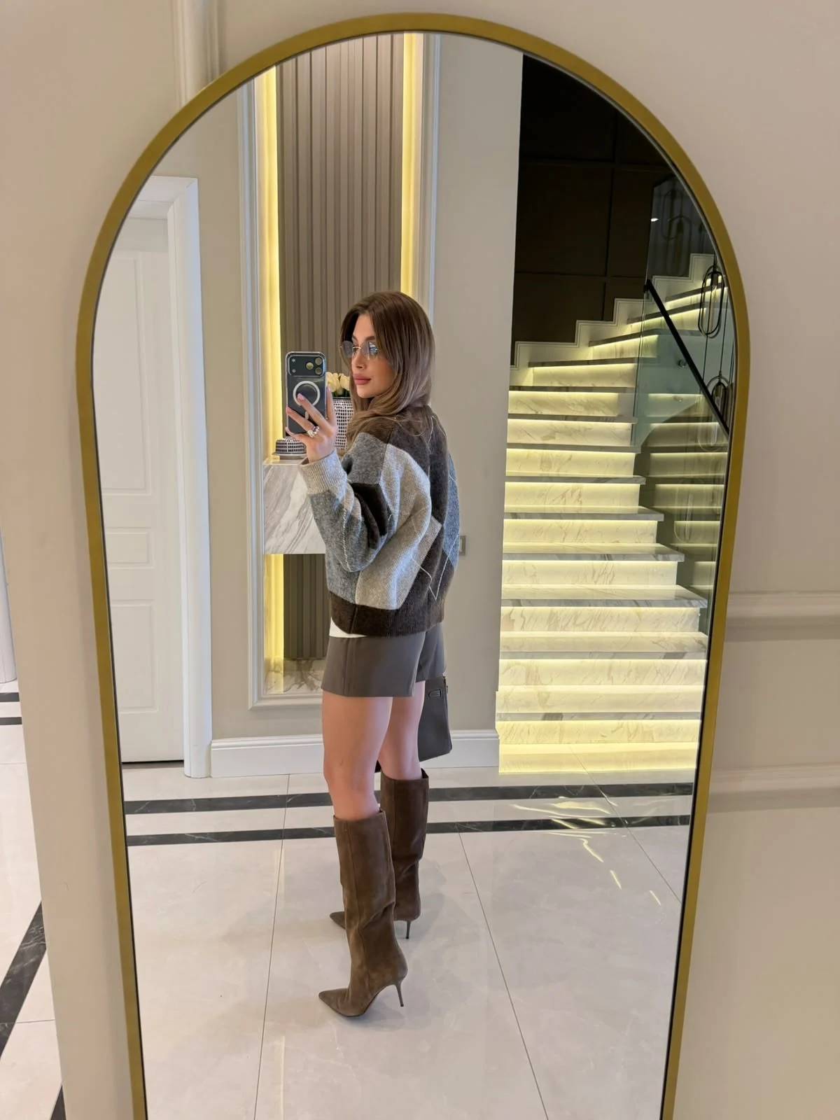 Smoke Brown Cream Argyle Print Jumper — photograph 3