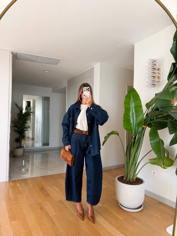 Barrel Leg Jeans