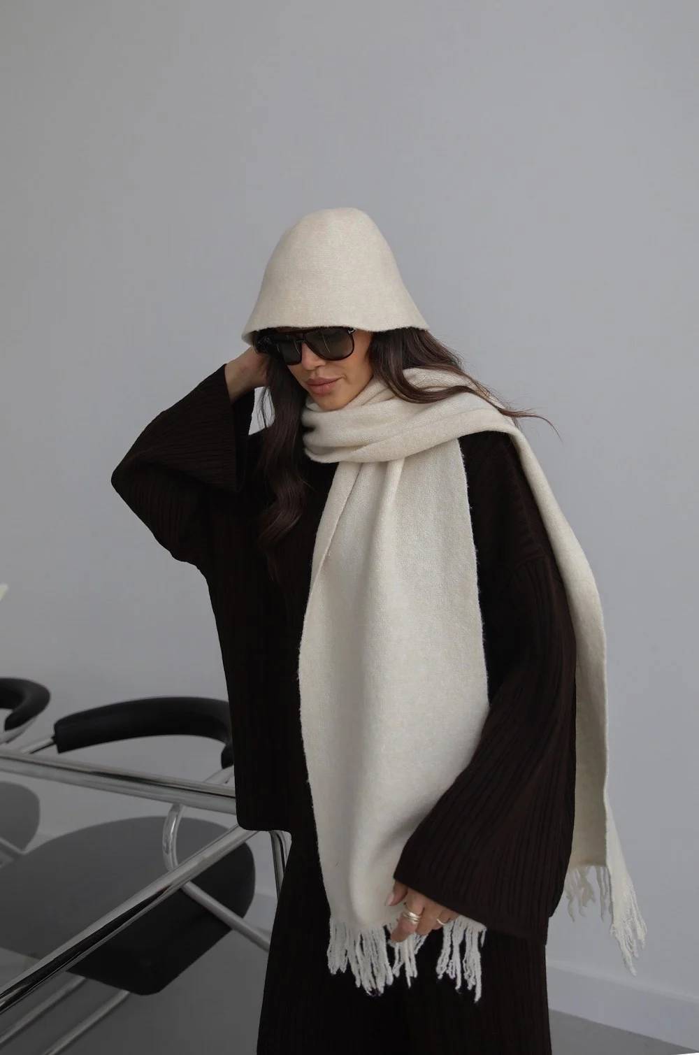 Hat And Scarf Set — photograph 2