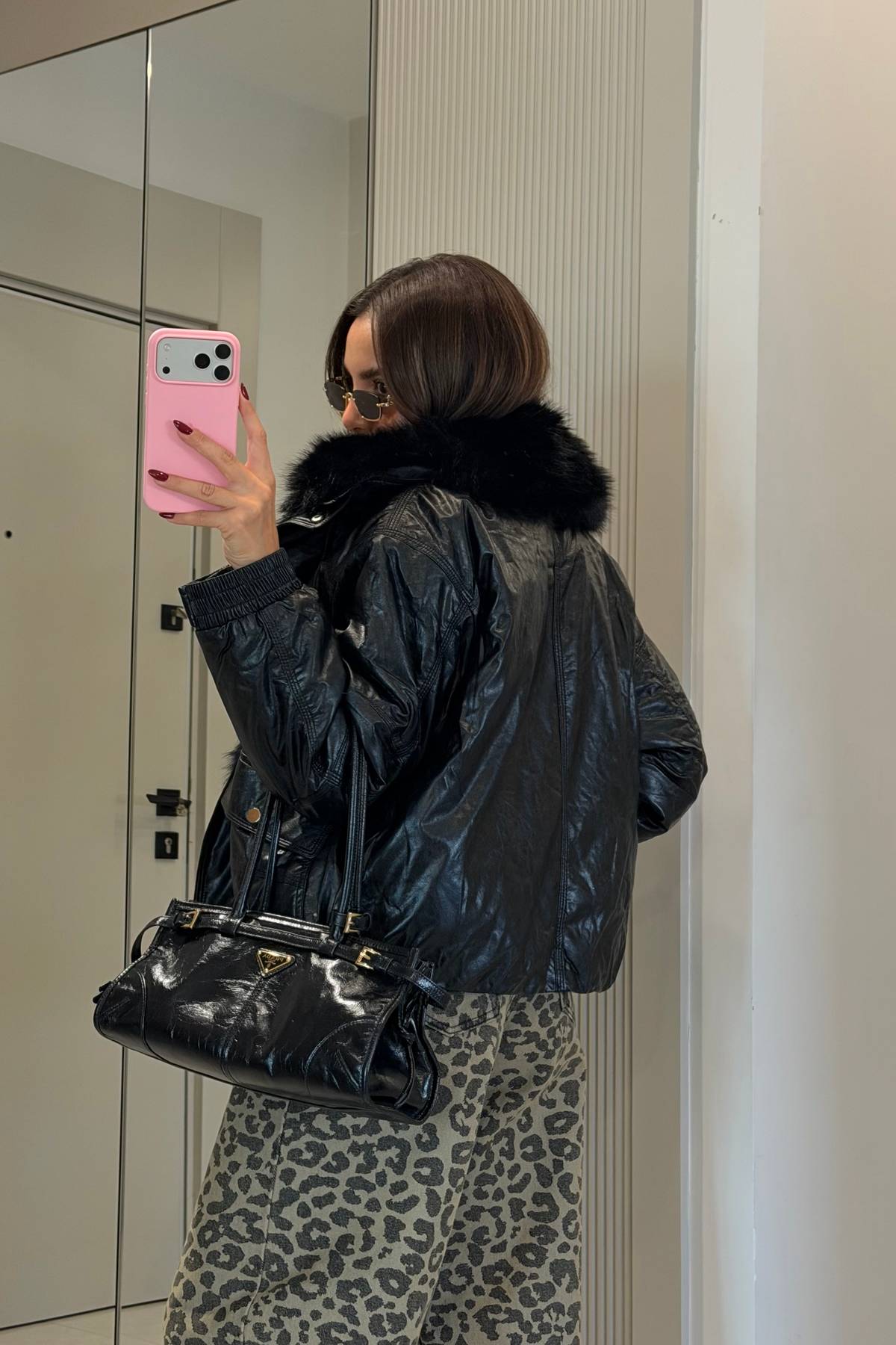 Sorena Black Shiny Leather Ithal Jacket — photograph 3