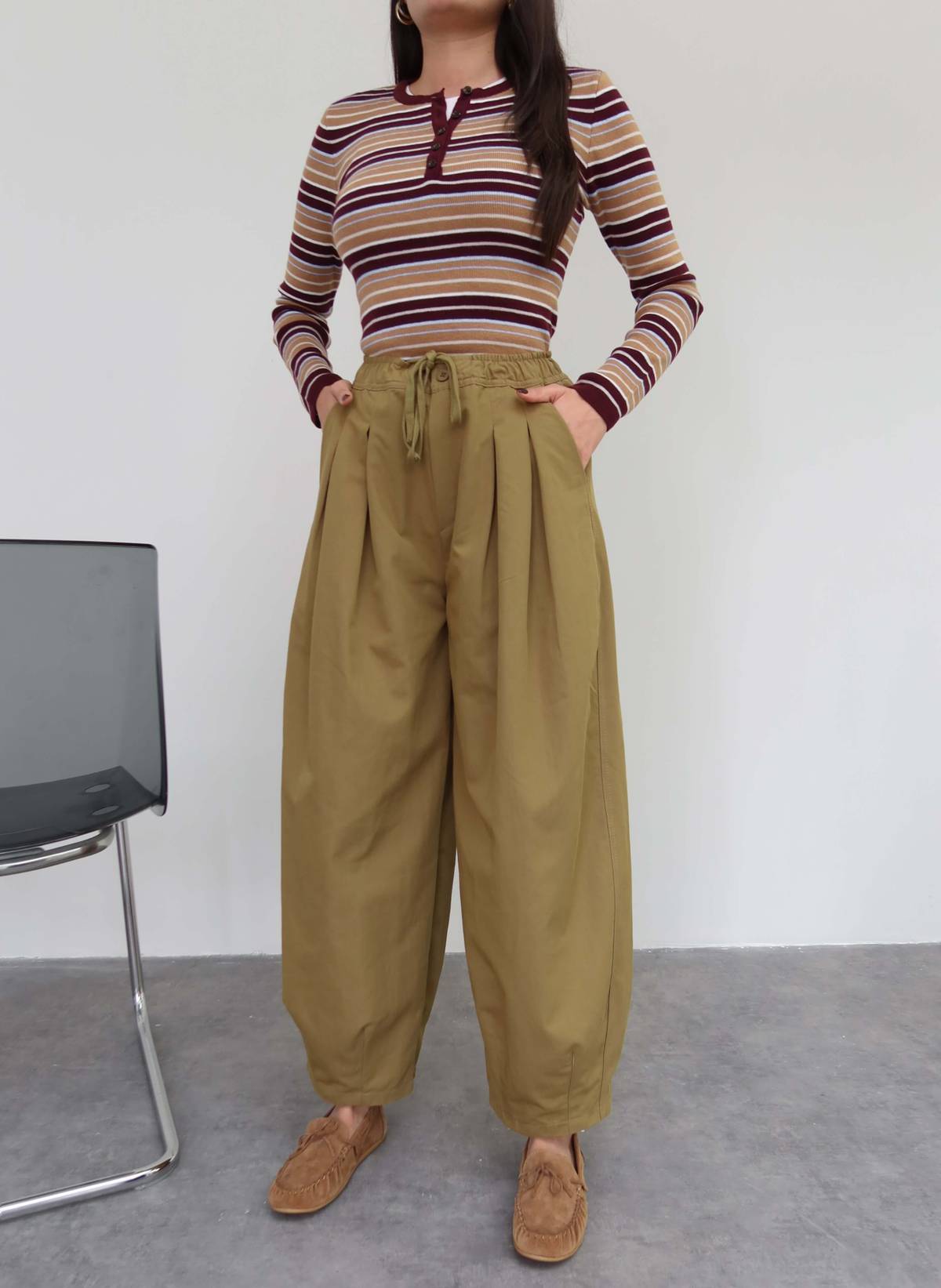 Elastic Waist Balloon Trousers