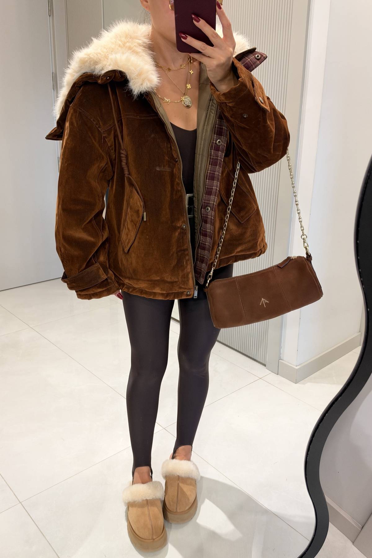 Lilly Fur Collar Suede Premium Coat — photograph 2