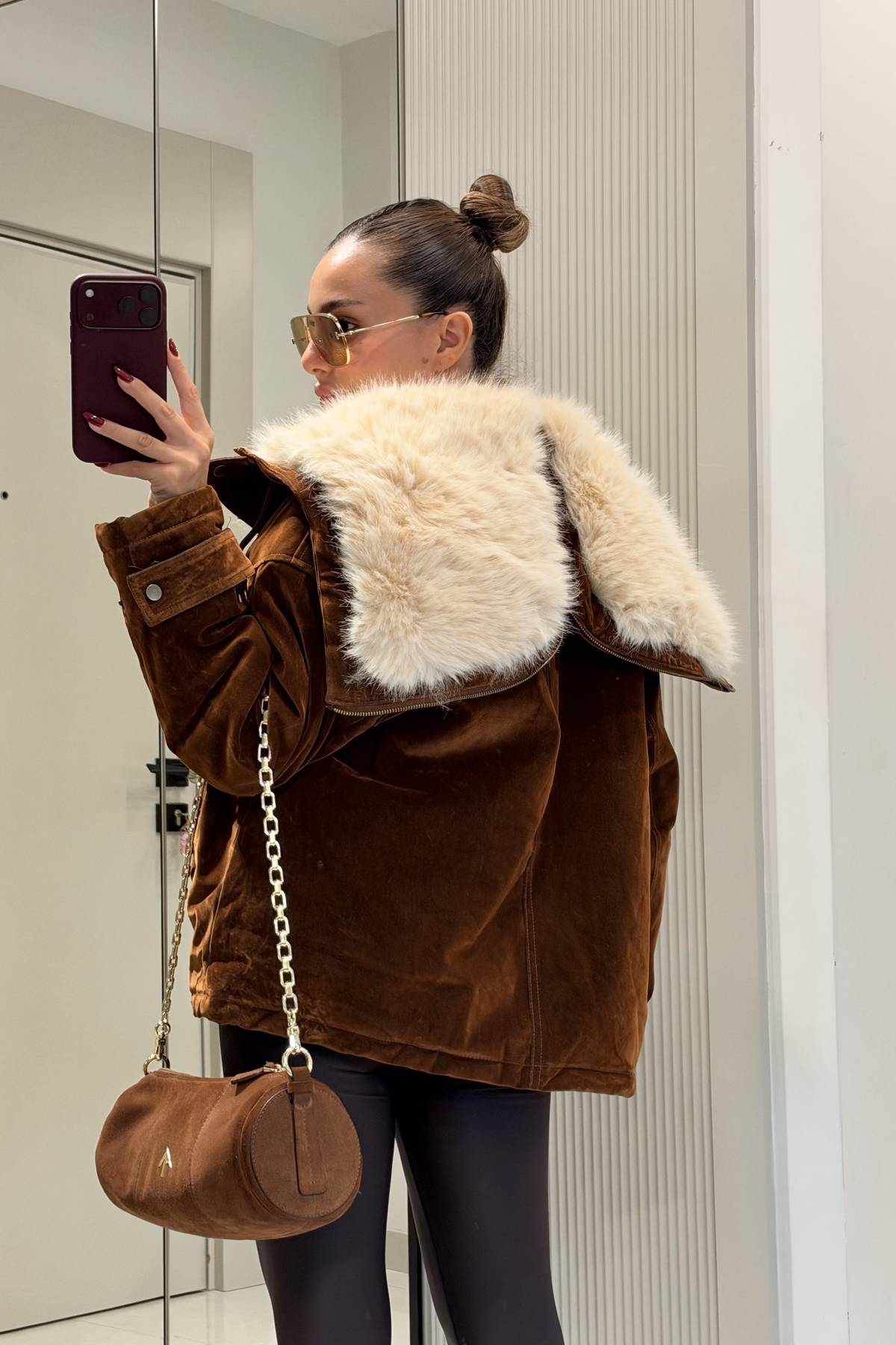 Lilly Fur Collar Suede Premium Coat — photograph 4
