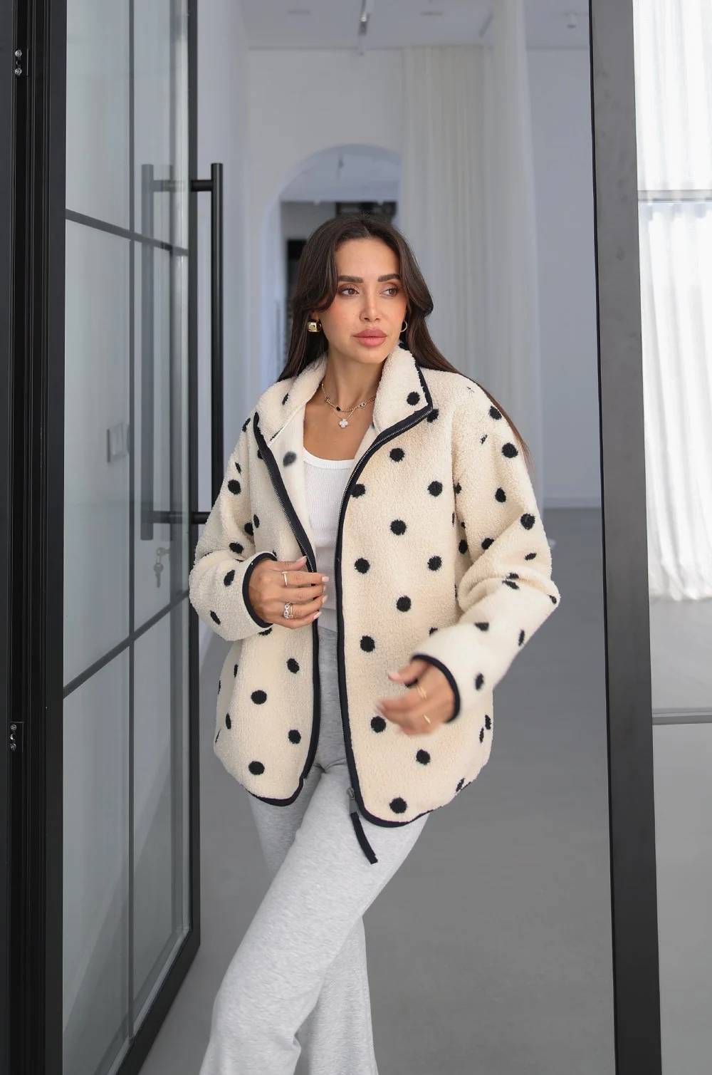 Ecru Puantiye Patterned Zip Polar Jacket — photograph 2
