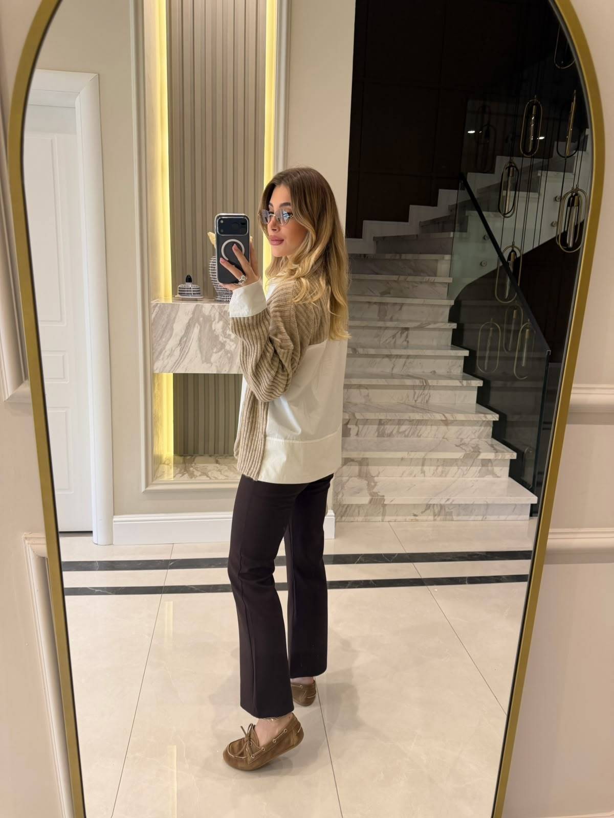 Mila Shirt — photograph 2