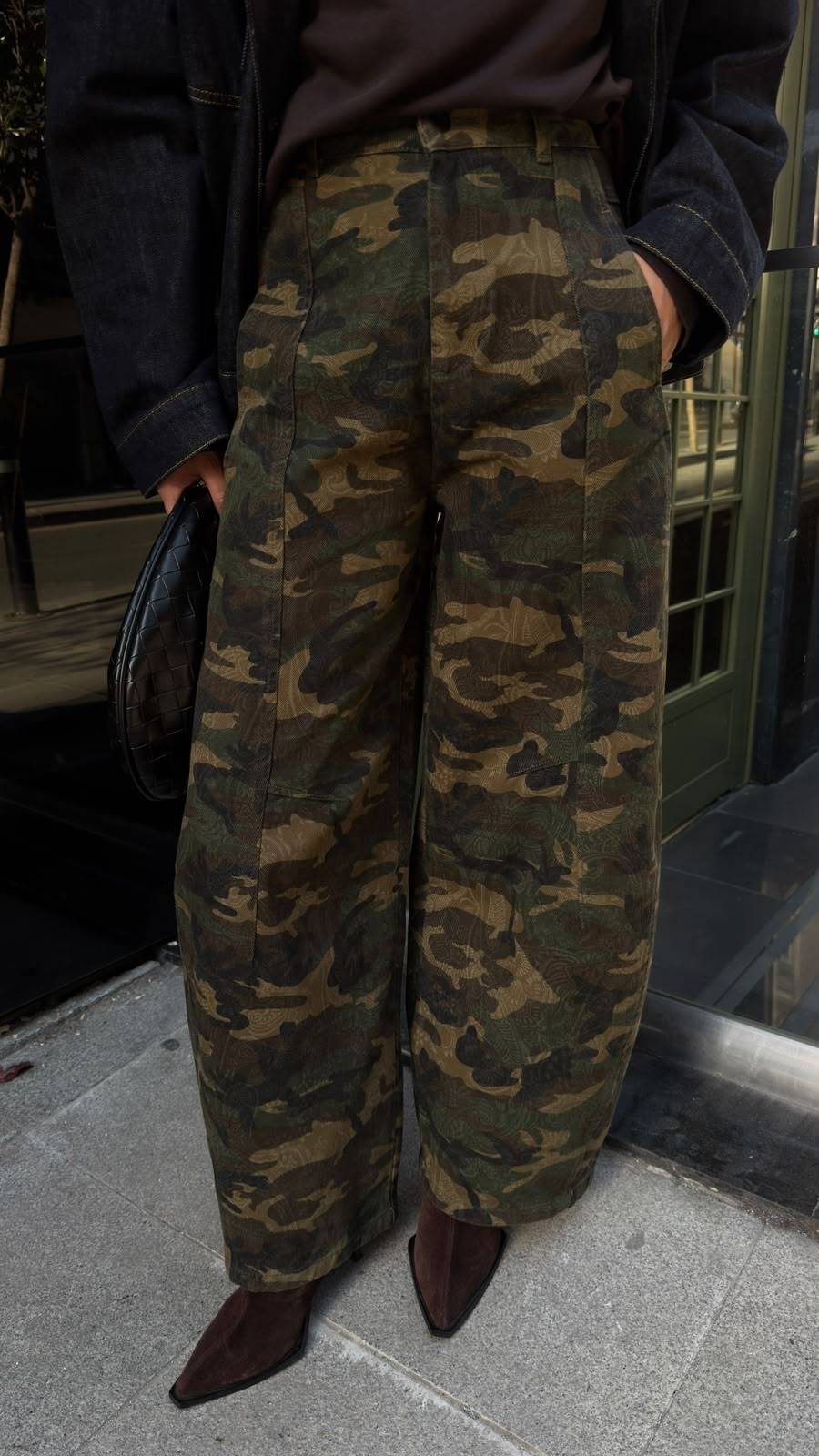 Khaki High Waisted Detail Barrel Camouflage Print Denim Trousers — photograph 2